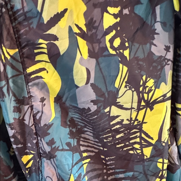 New Balance Multicolor Patterned Jacket - Picture 2 of 3